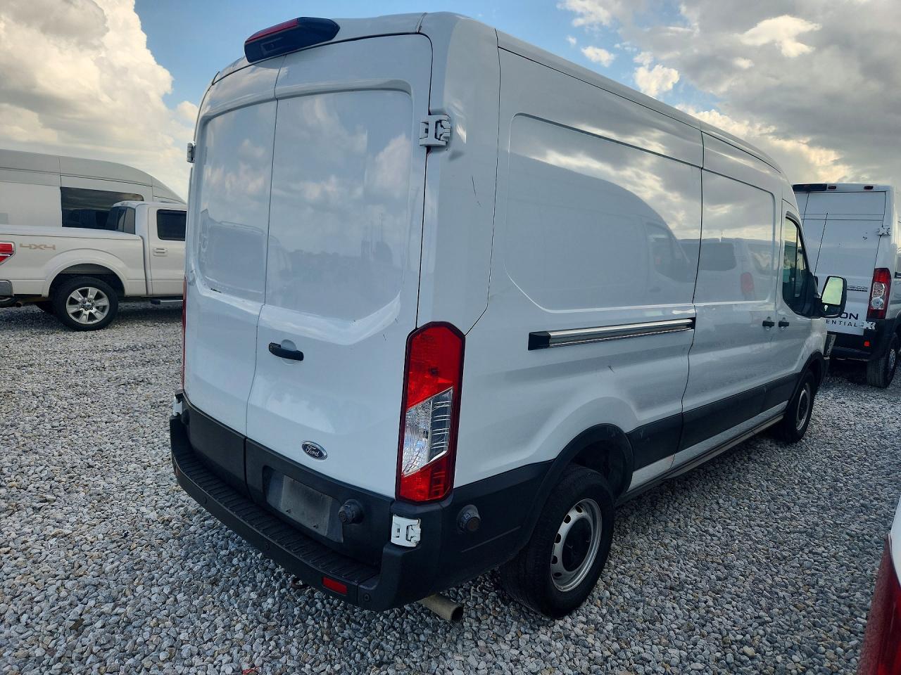 2020 FORD TRANSIT T-250 photo 7