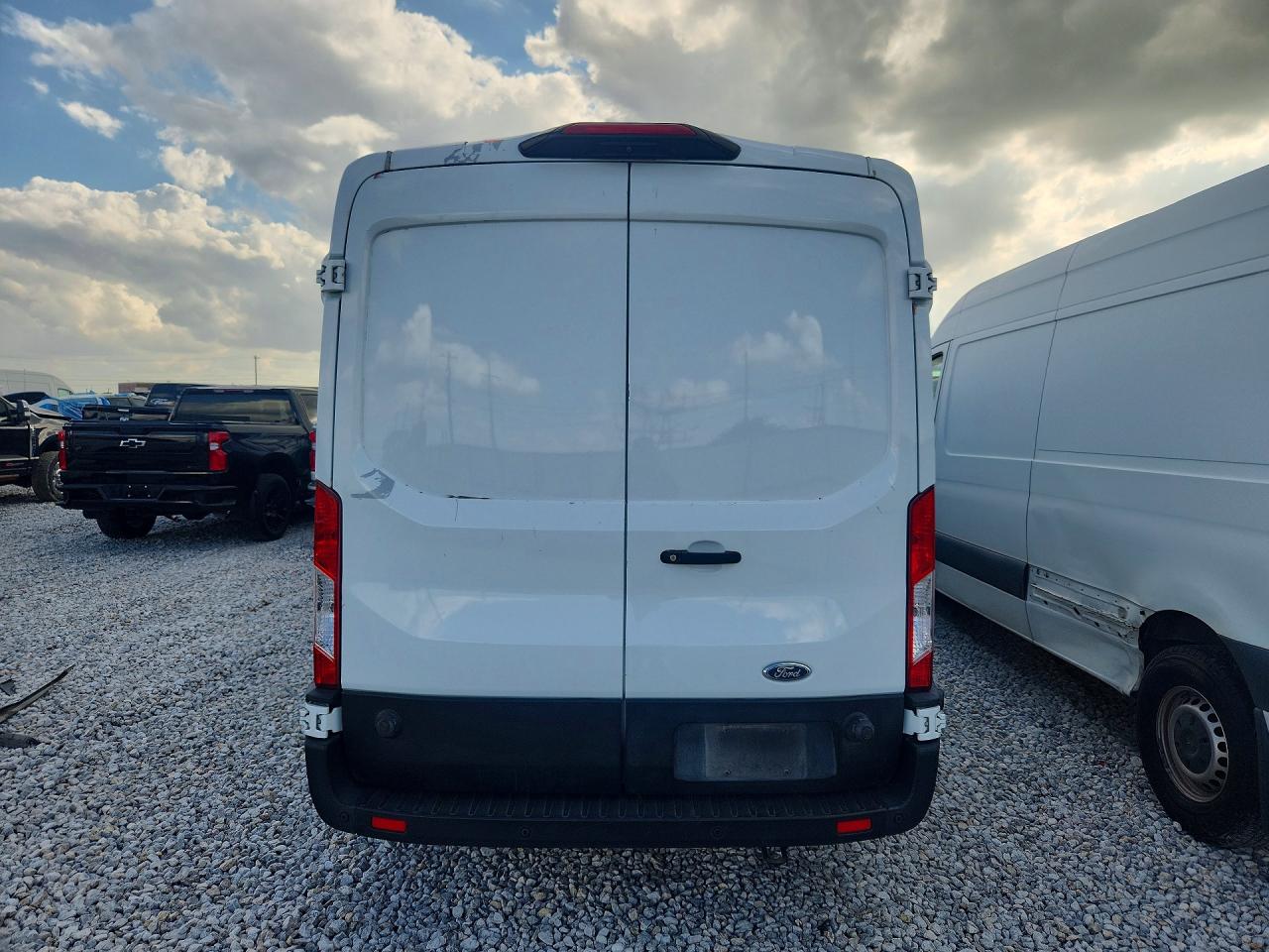 2020 FORD TRANSIT T-250 photo 16