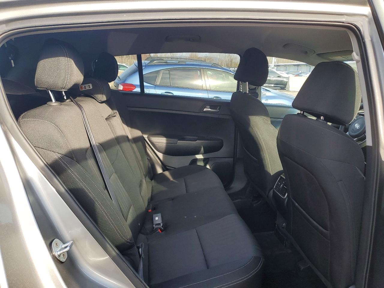 2020 KIA SPORTAGE LX photo 21
