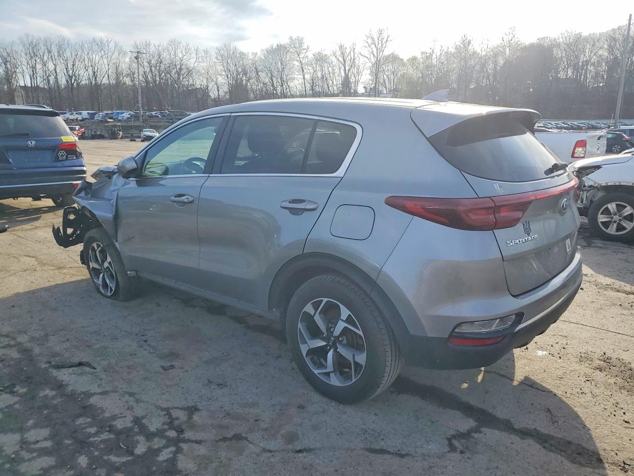2020 KIA SPORTAGE LX photo 3