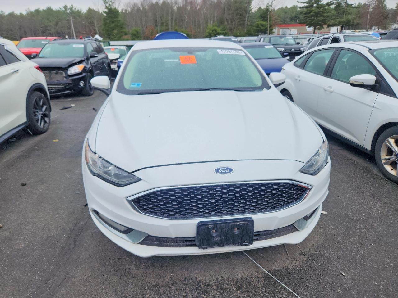 2017 FORD FUSION SE photo 9