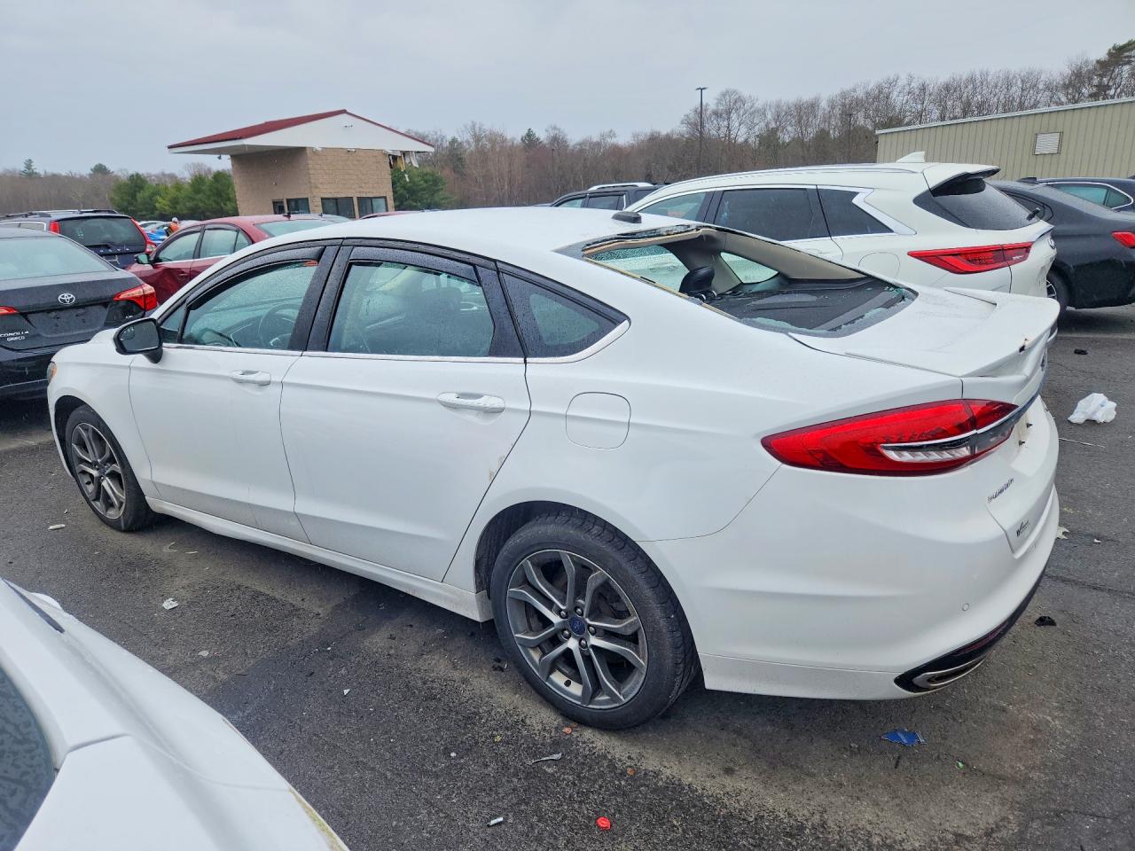 2017 FORD FUSION SE photo 3