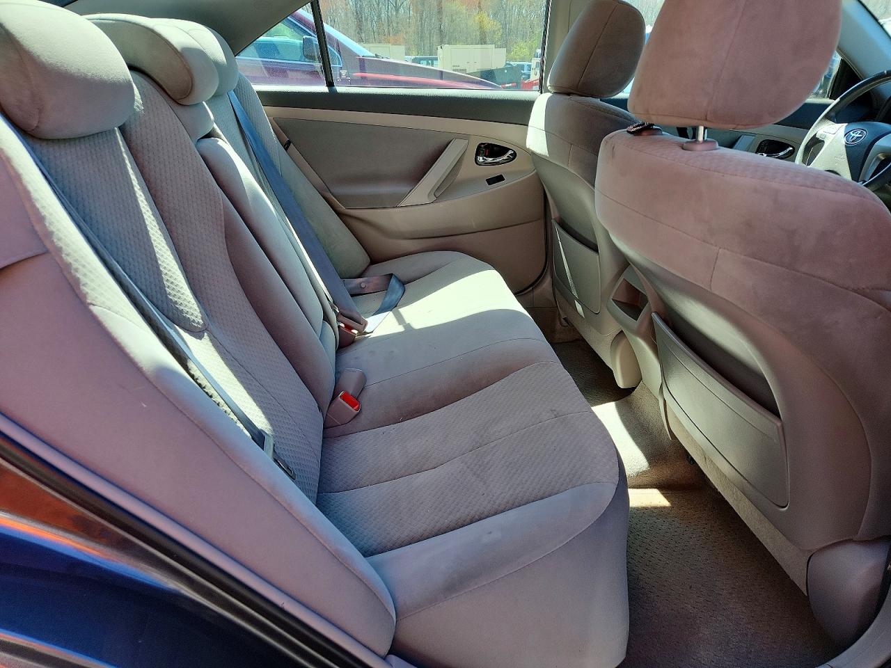 2008 TOYOTA CAMRY LE photo 10