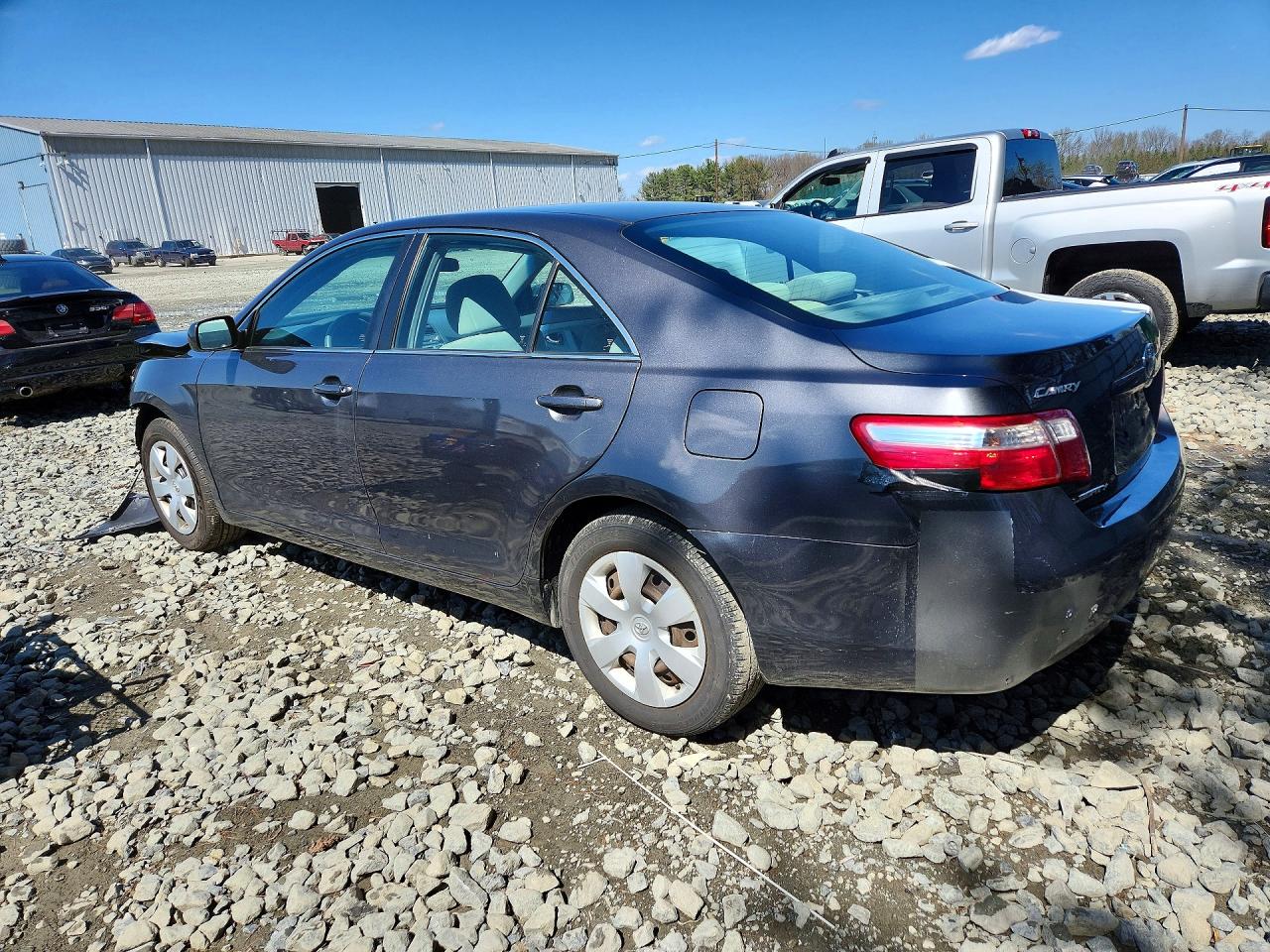 2008 TOYOTA CAMRY LE photo 2