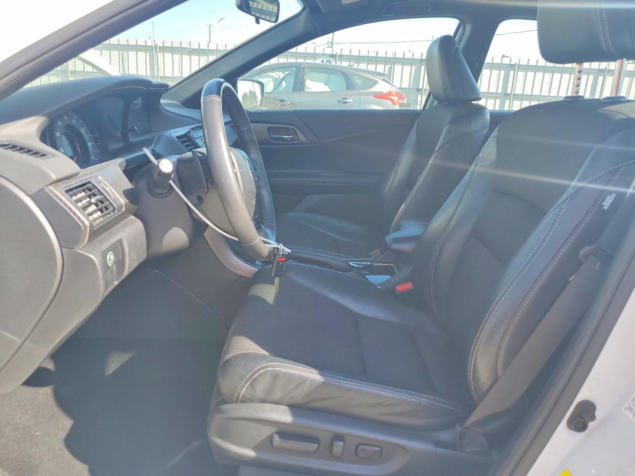 2017 HONDA ACCORD SPORT photo 13