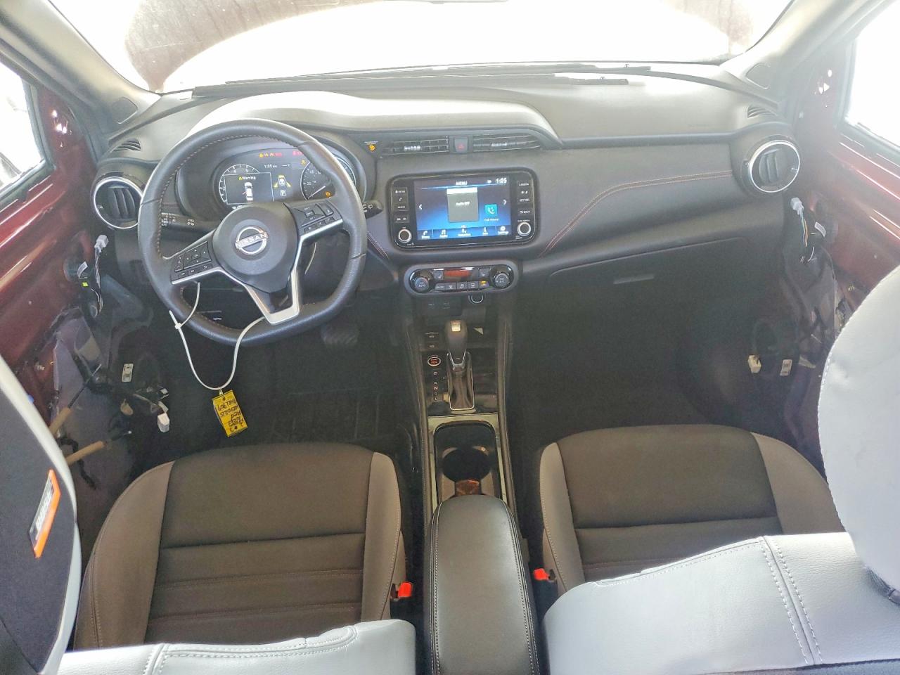 2023 NISSAN KICKS SR photo 15