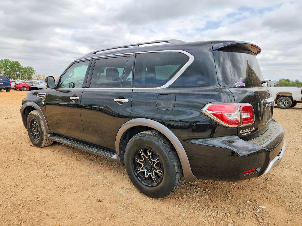 2018 NISSAN ARMADA SV photo 2