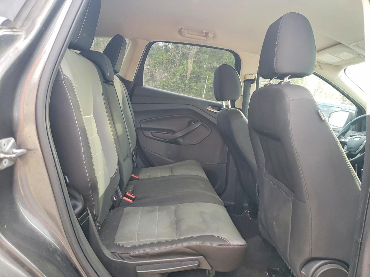 2015 FORD ESCAPE SE photo 21