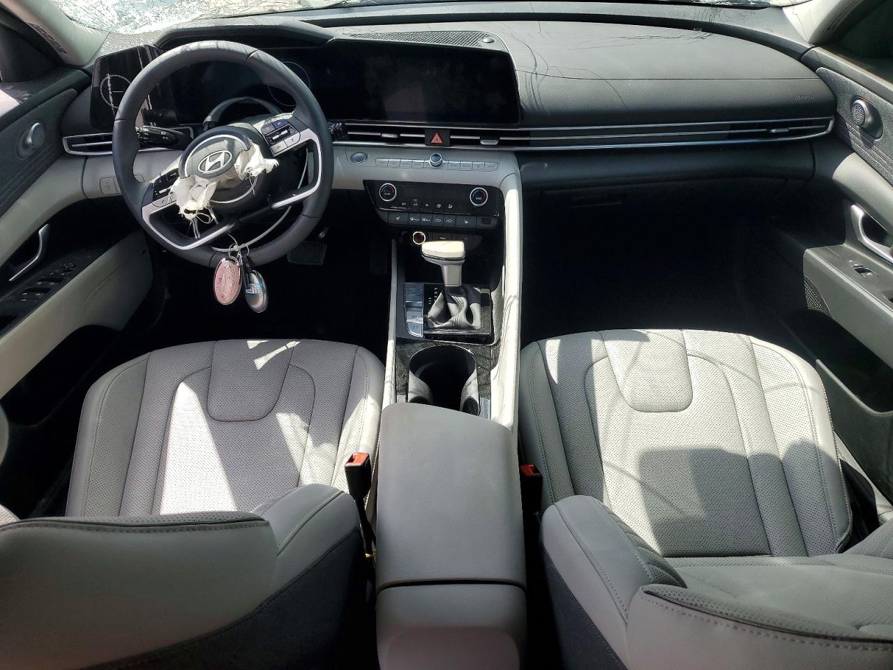 2025 HYUNDAI ELANTRA LIMITED photo 22