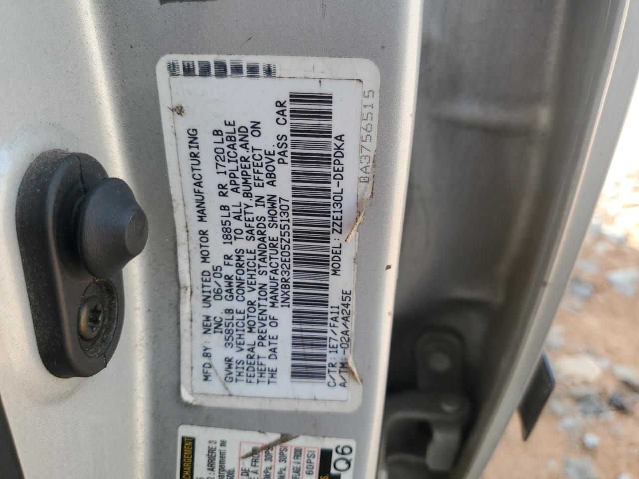 2005 TOYOTA COROLLA CE photo 23