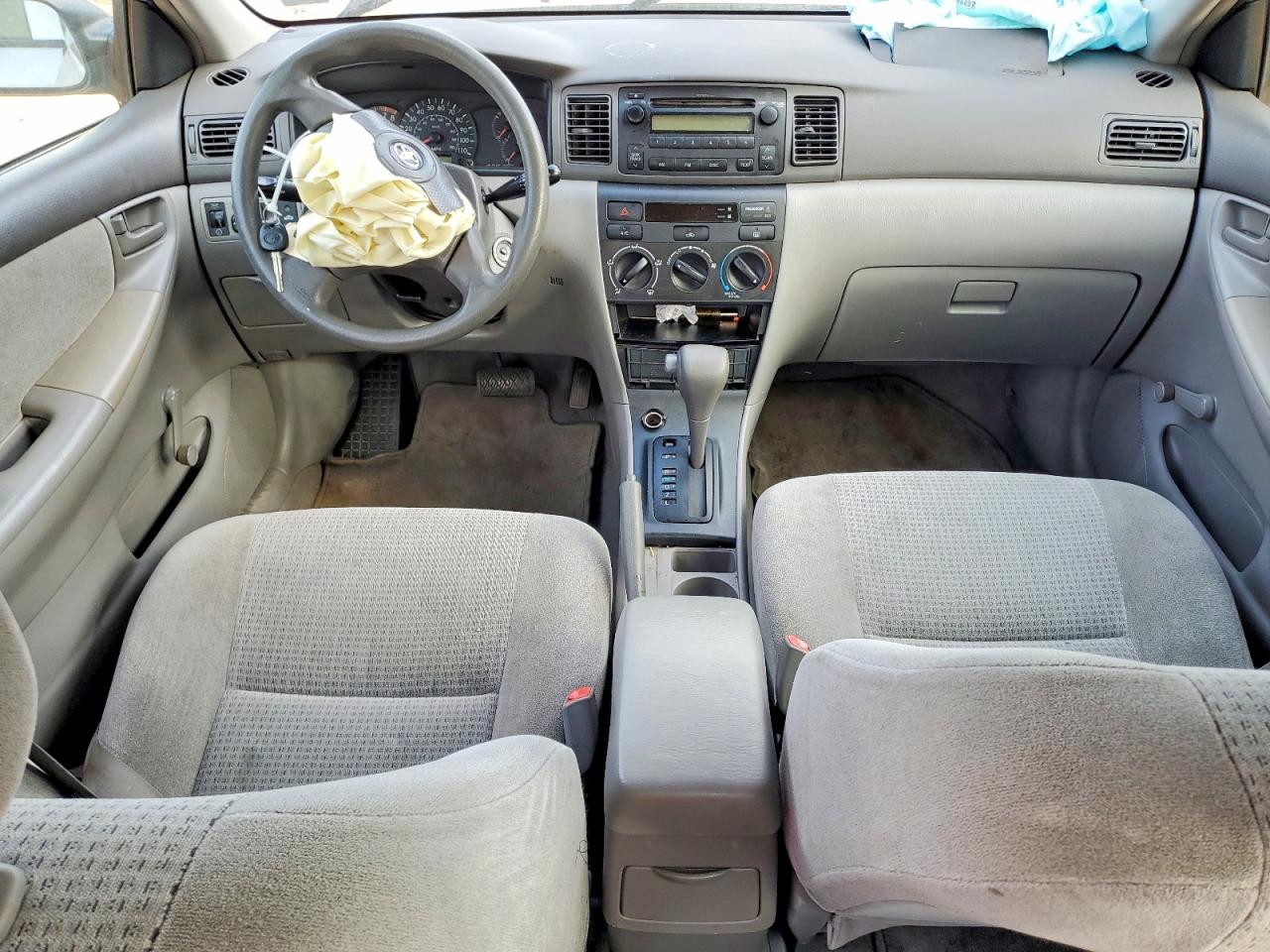 2005 TOYOTA COROLLA CE photo 15