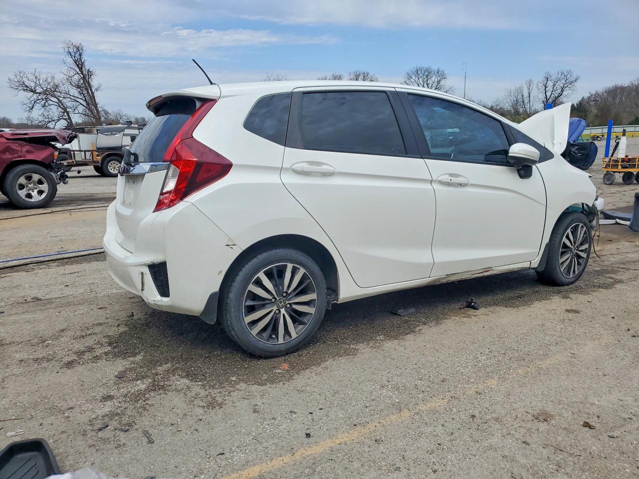 2016 HONDA FIT EX photo 5