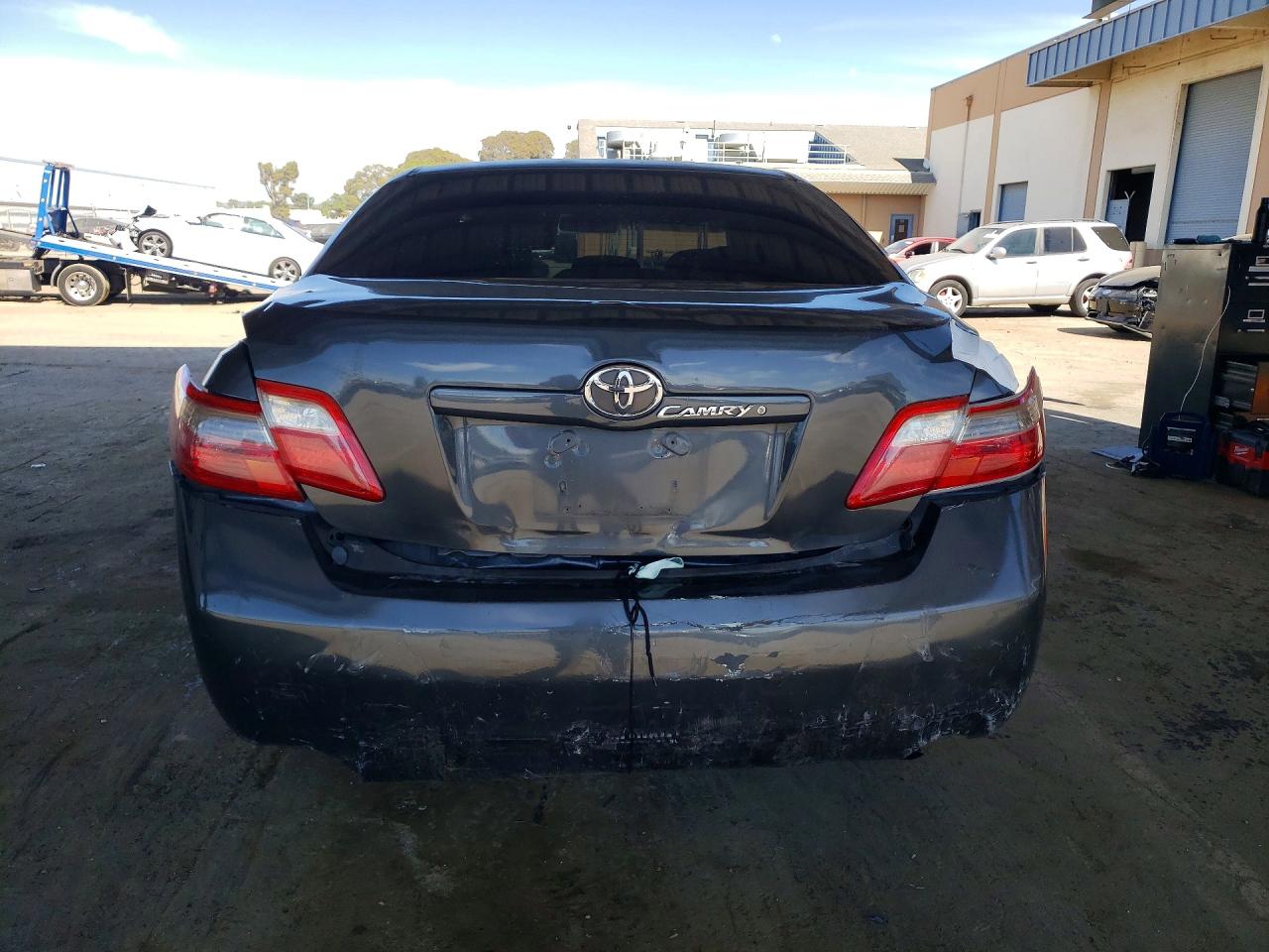 2007 TOYOTA CAMRY LE photo 11