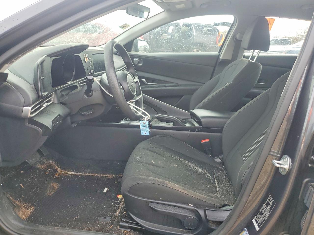 2023 HYUNDAI ELANTRA SEL photo 13