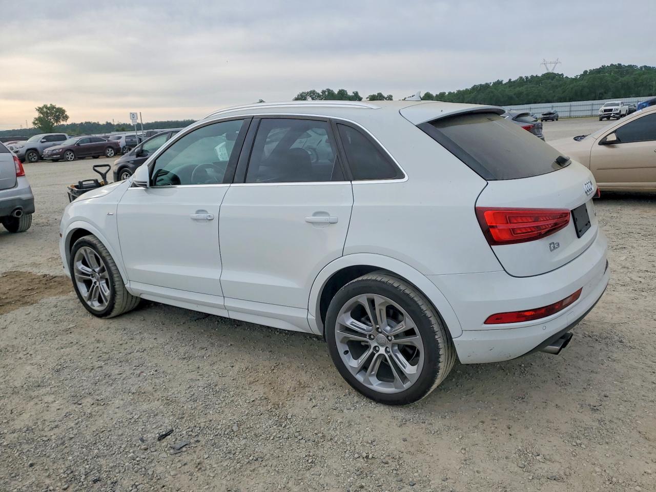 2018 AUDI Q3 PREMIUM PLUS photo 3