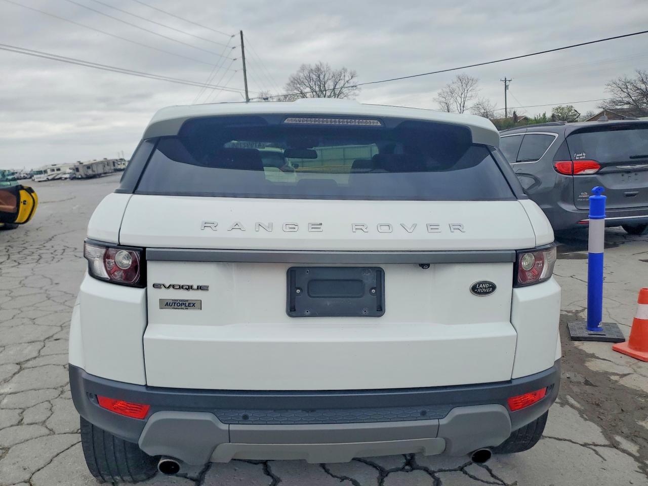 2015 LAND ROVER RANGE ROVER EVOQUE PURE PREMIUM photo 11