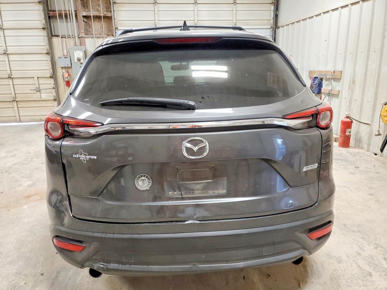2016 MAZDA CX-9 TOURING photo 11