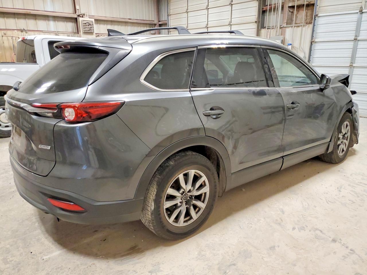 2016 MAZDA CX-9 TOURING photo 5