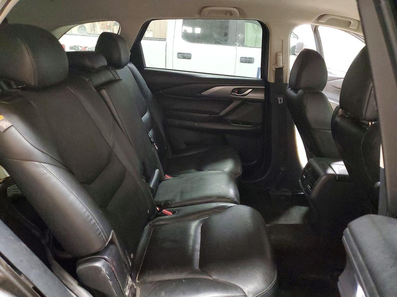 2016 MAZDA CX-9 TOURING photo 21