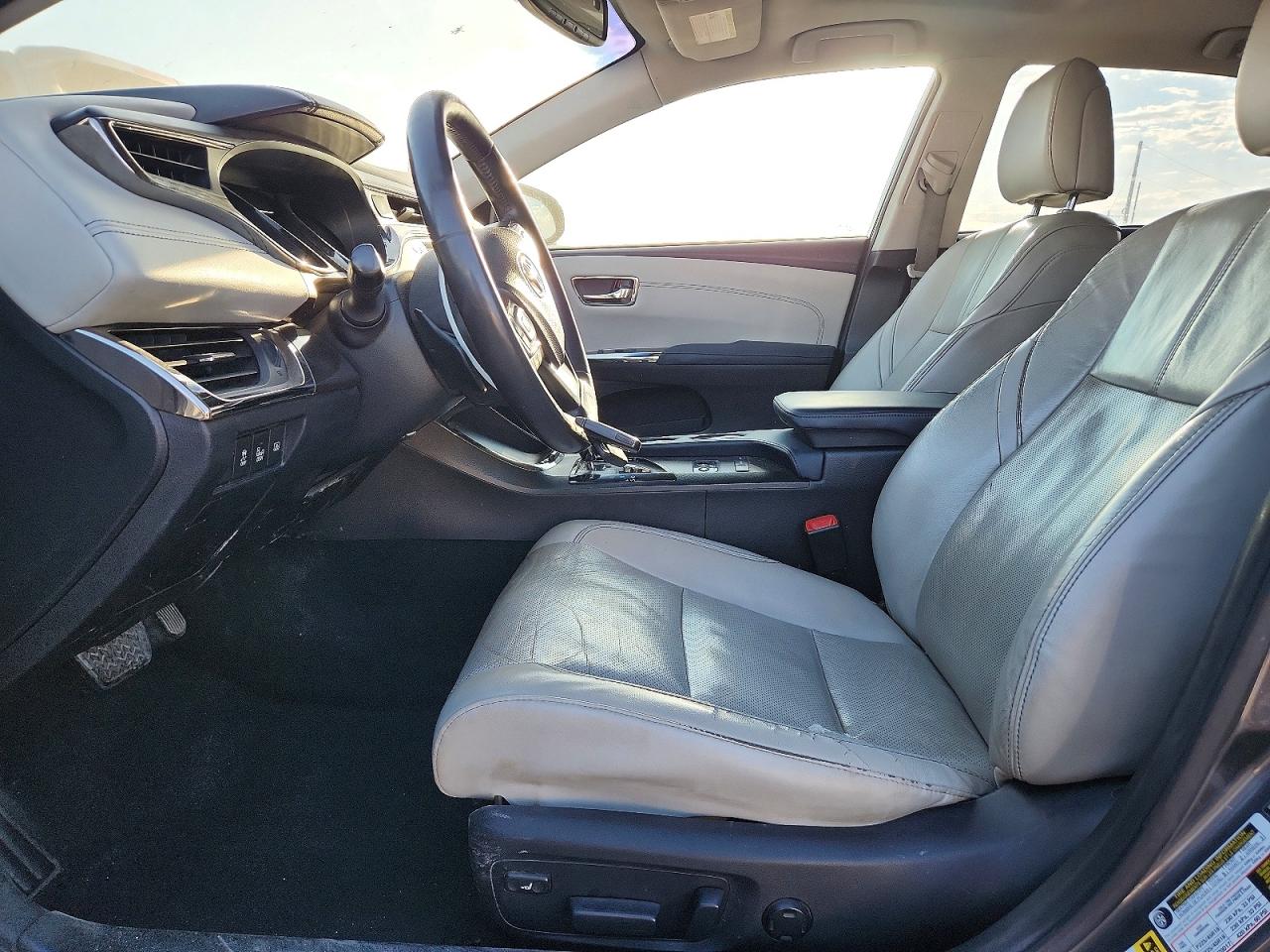 2013 TOYOTA AVALON LIMITED photo 7