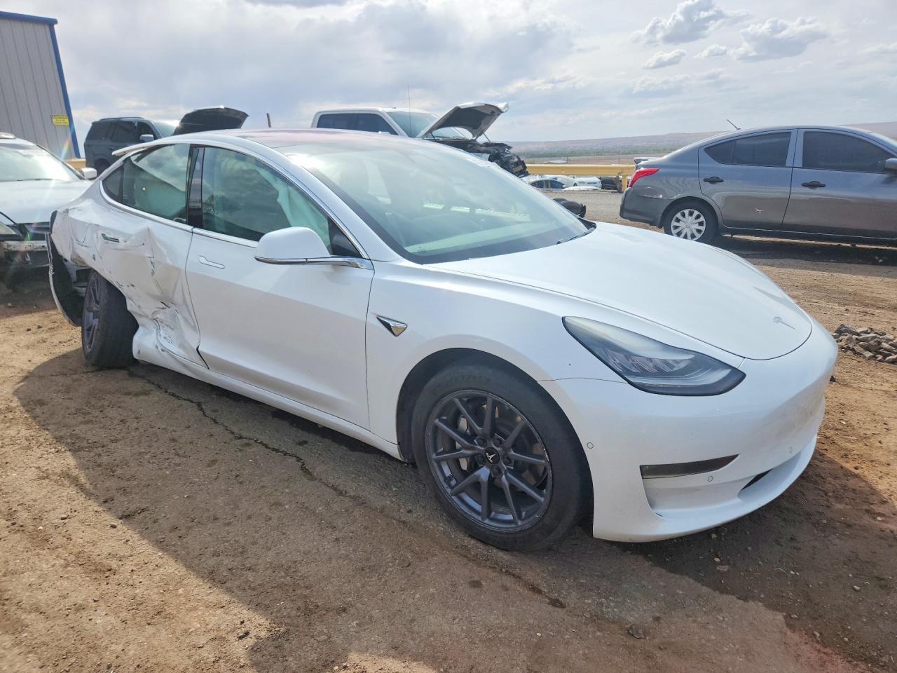 2018 TESLA MODEL 3 photo 7