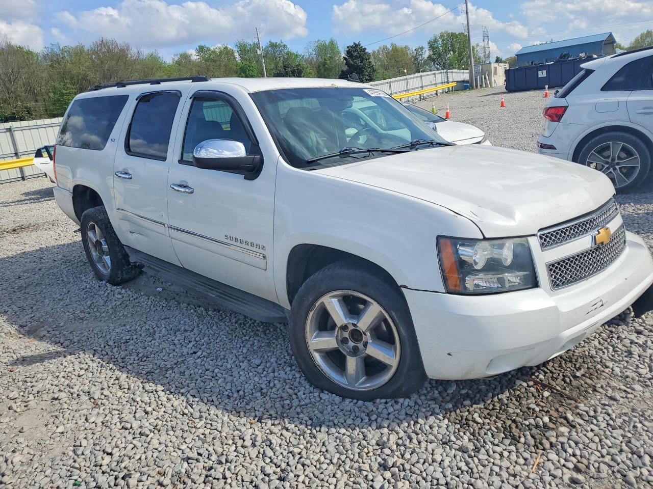 2012 CHEVROLET SUBURBAN K1500 LTZ photo 10