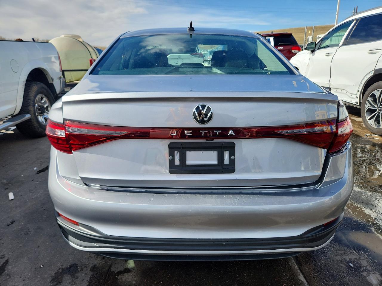 2025 VOLKSWAGEN JETTA S photo 6