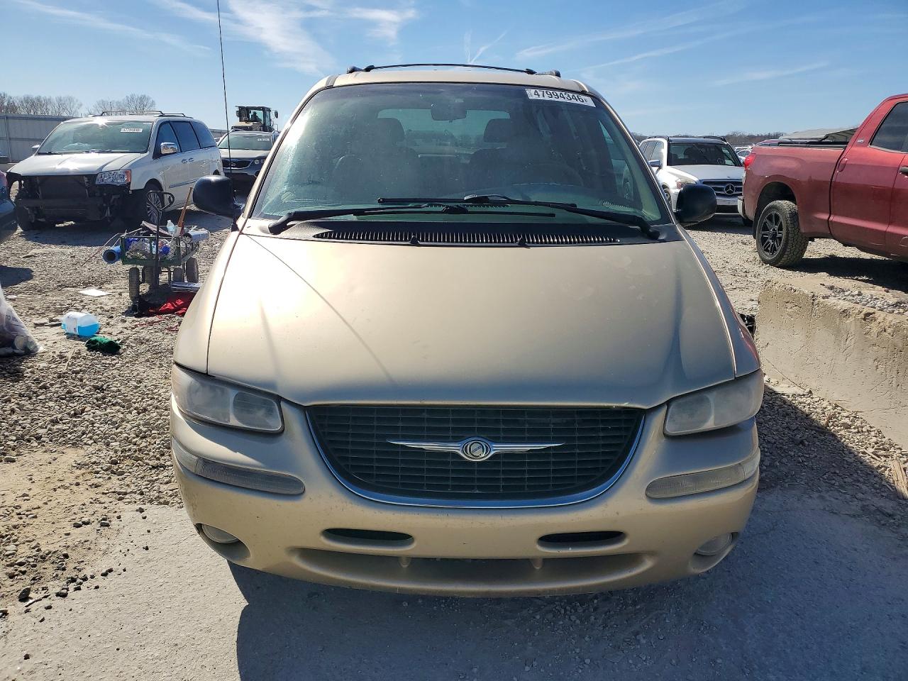 2000 CHRYSLER TOWN & COUNTRY LXI photo 9