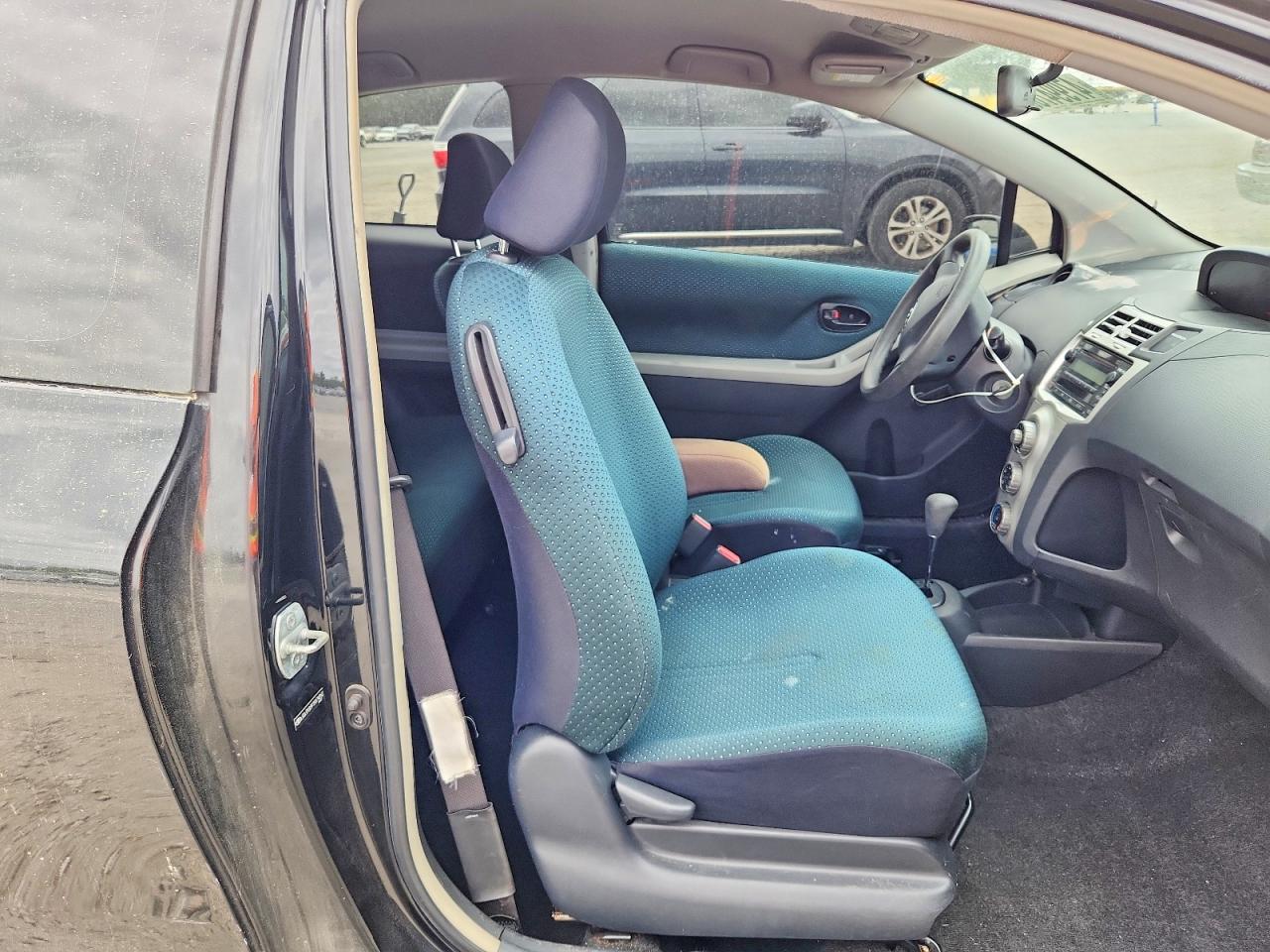 2007 TOYOTA YARIS BASE photo 31