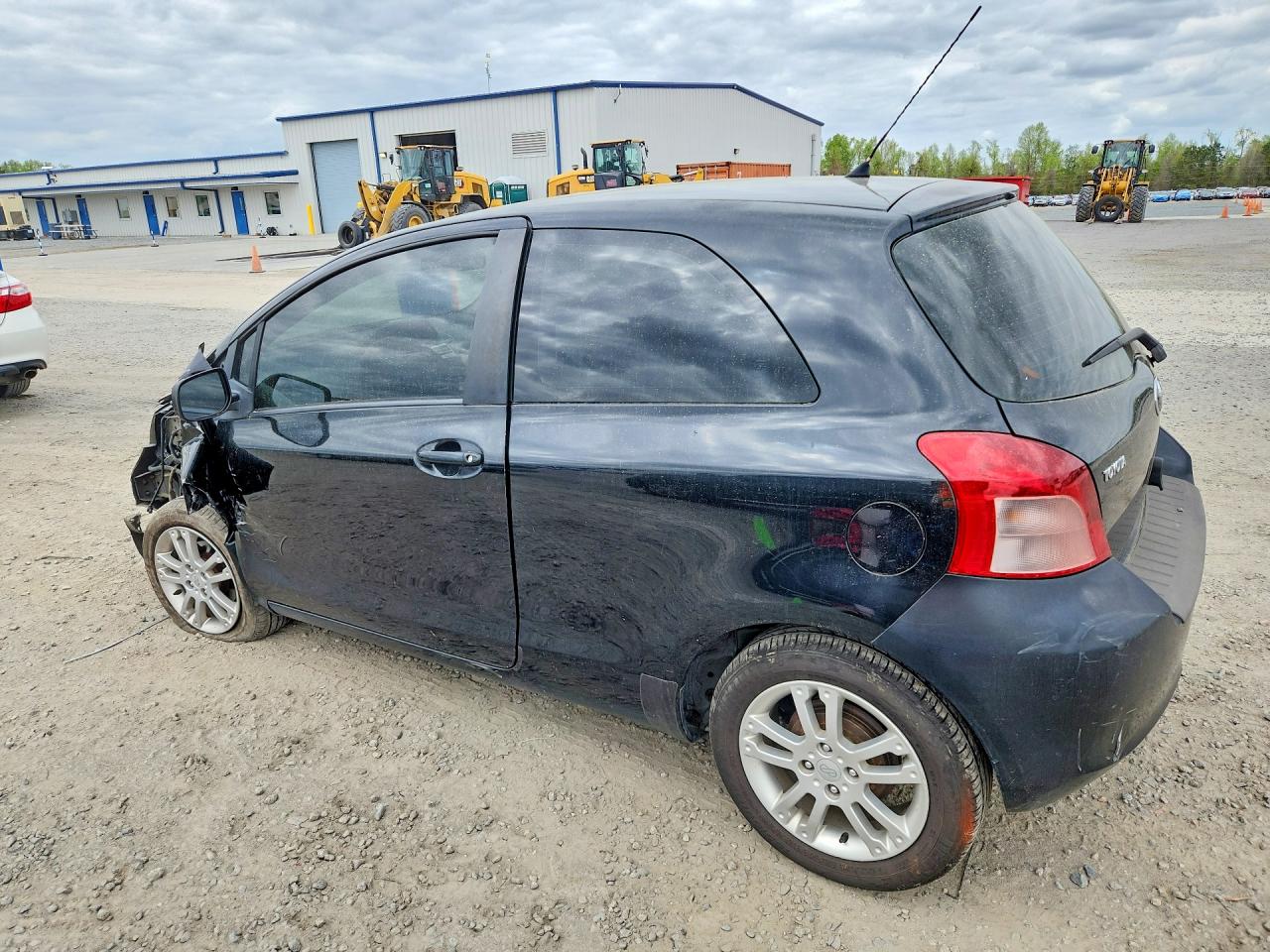 2007 TOYOTA YARIS BASE photo 4