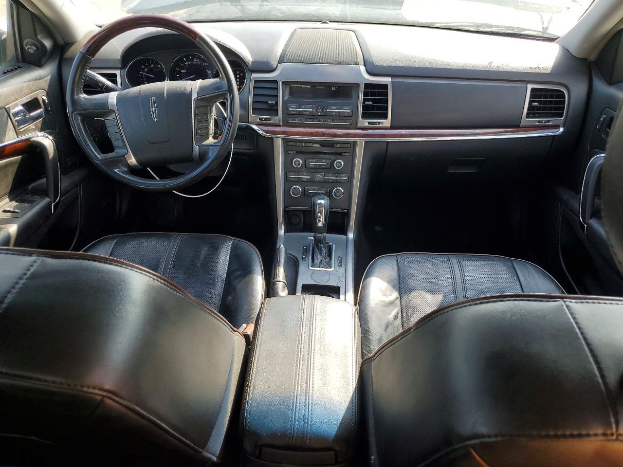 2011 LINCOLN MKZ photo 15