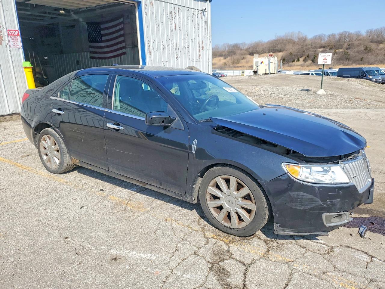 2011 LINCOLN MKZ photo 7