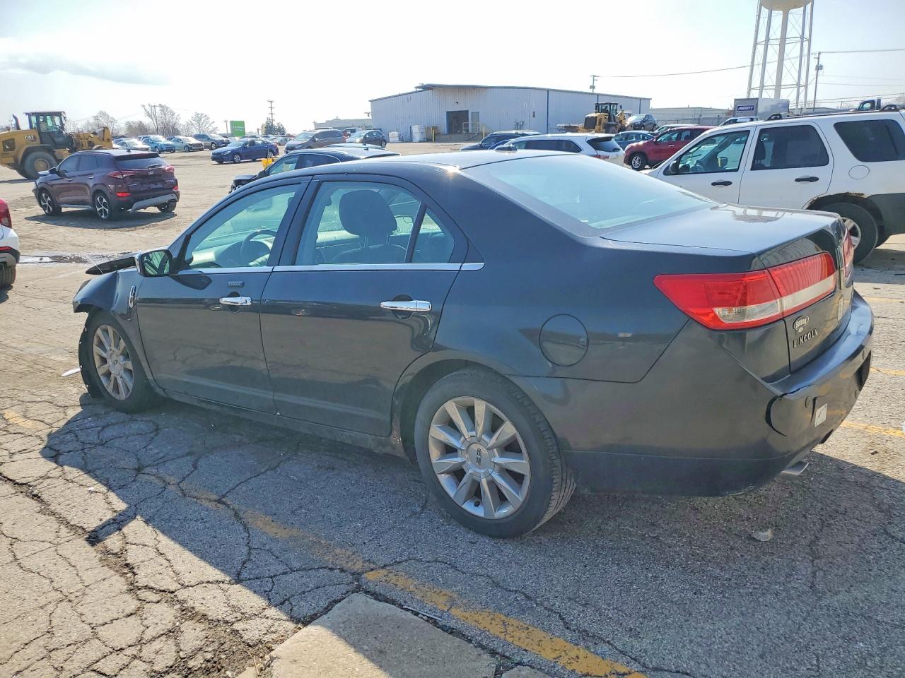 2011 LINCOLN MKZ photo 3