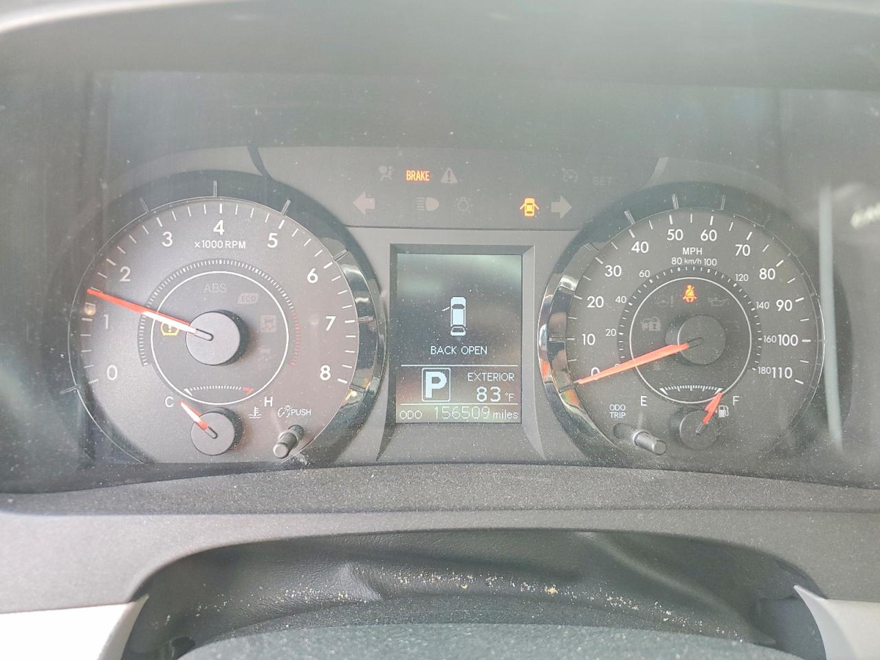 2015 TOYOTA SIENNA LE 8-PASSENGER photo 17