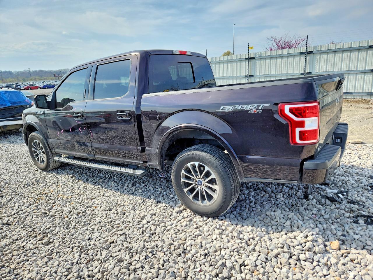 2019 FORD F150 SUPERCREW photo 2