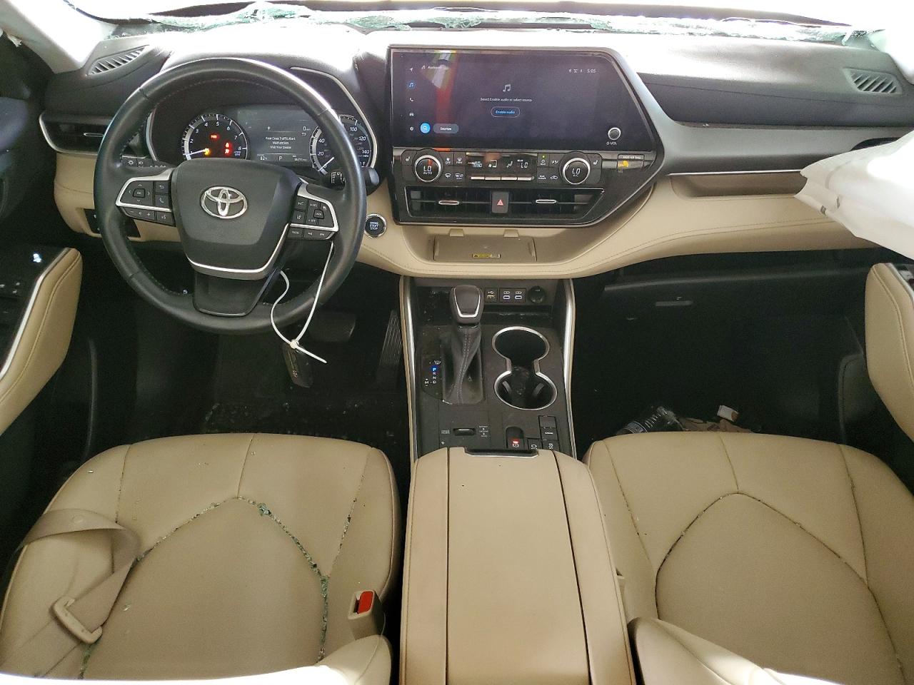 2023 TOYOTA HIGHLANDER XLE photo 8