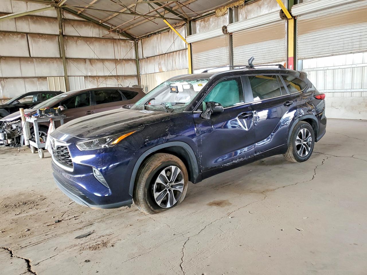 2023 TOYOTA HIGHLANDER