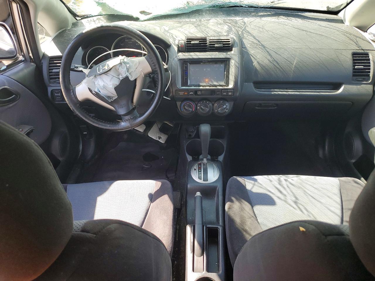 2008 HONDA FIT photo 15