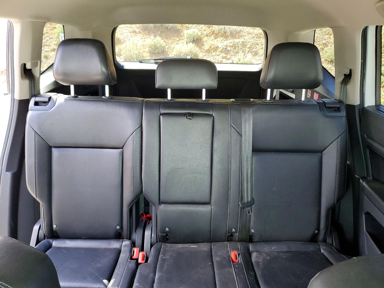 2018 VOLKSWAGEN ATLAS SE photo 28