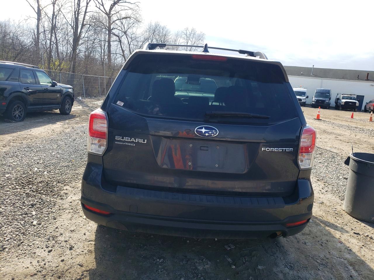 2018 SUBARU FORESTER 2.5I PREMIUM photo 11