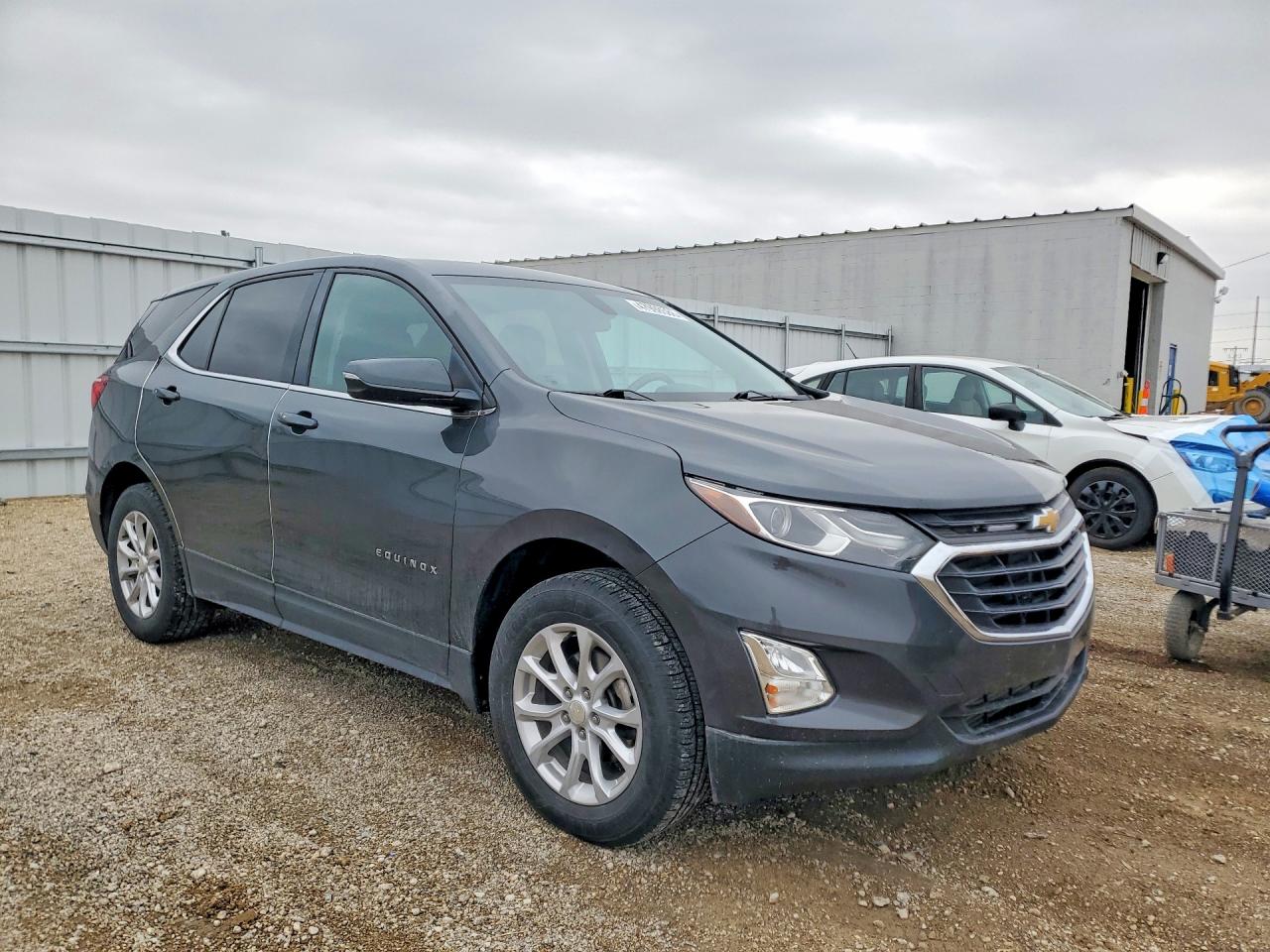 2018 CHEVROLET EQUINOX LT photo 4