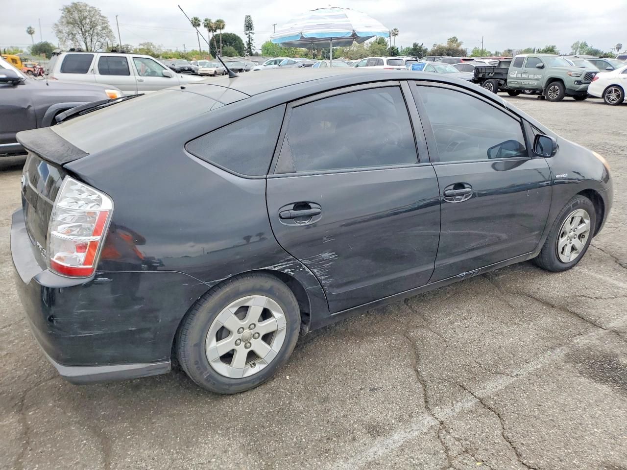 2007 TOYOTA PRIUS BASE photo 5