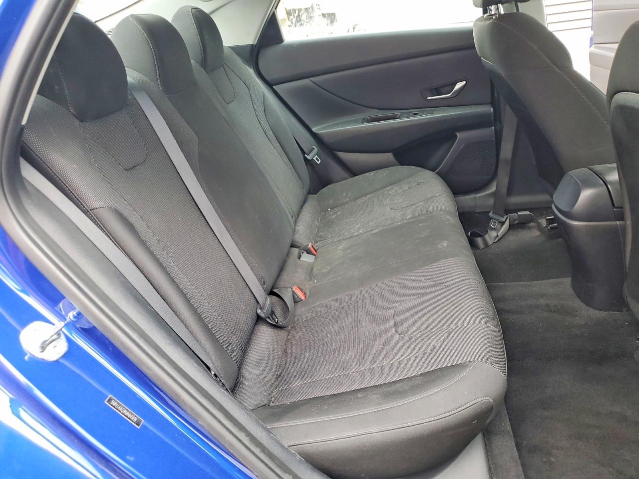 2021 HYUNDAI ELANTRA SE photo 19