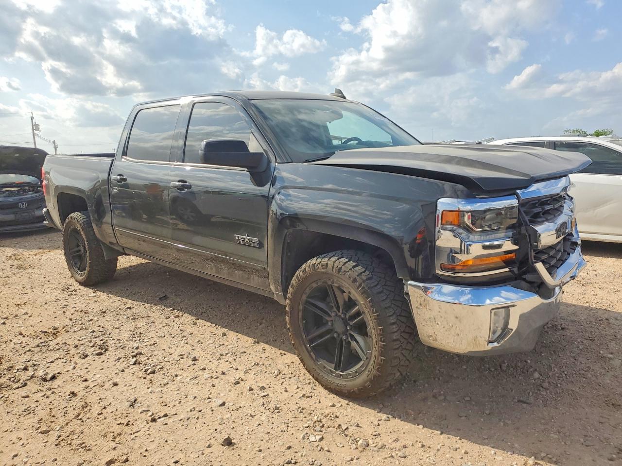 2018 CHEVROLET SILVERADO C1500 LT photo 7