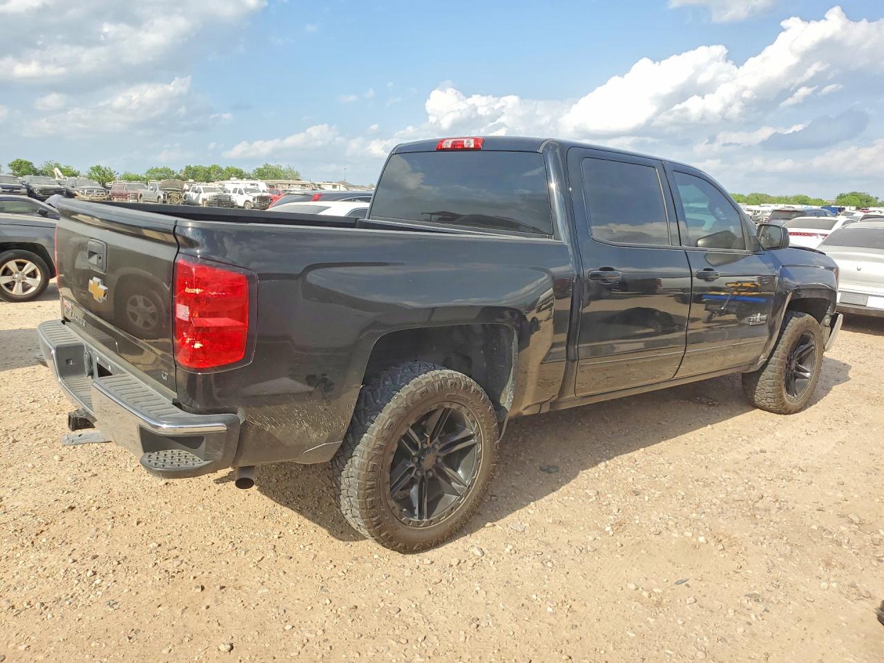 2018 CHEVROLET SILVERADO C1500 LT photo 5