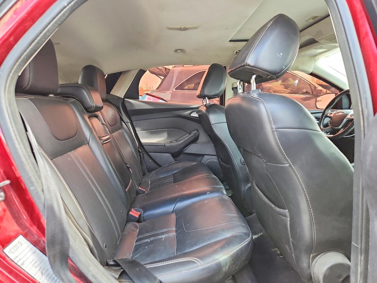 2013 FORD FOCUS SE photo 19