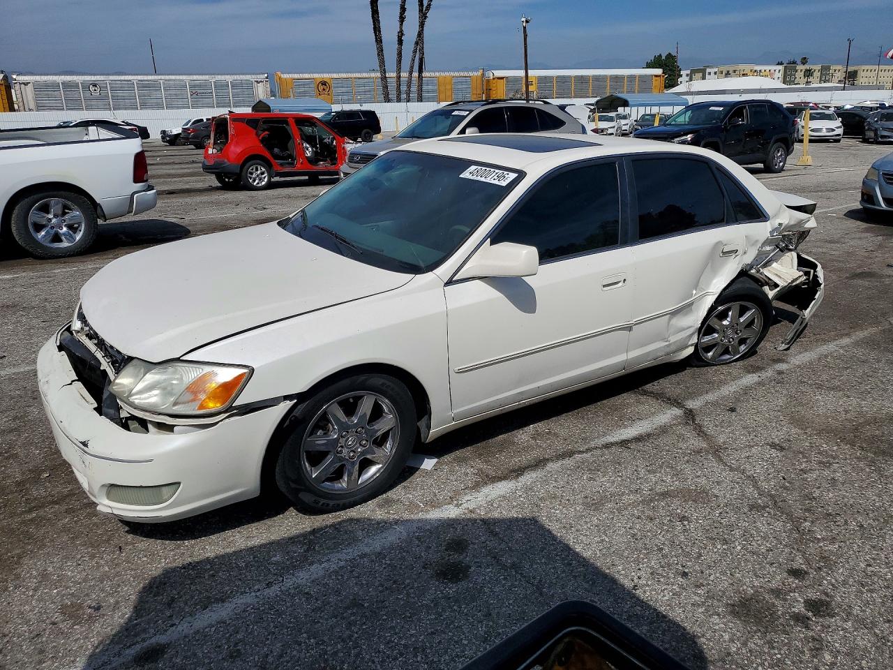 2000 TOYOTA AVALON