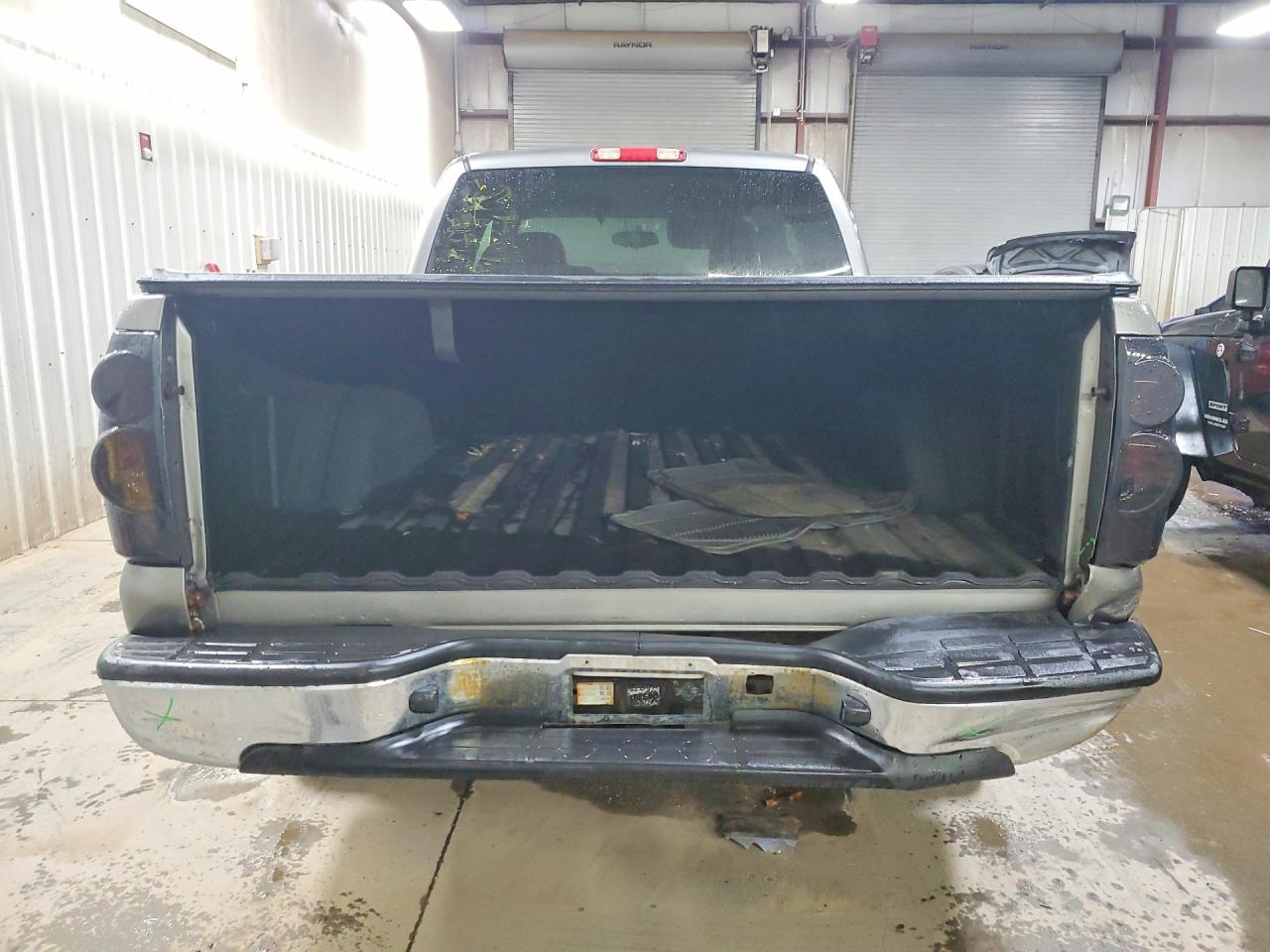 2006 CHEVROLET SILVERADO C1500 photo 6