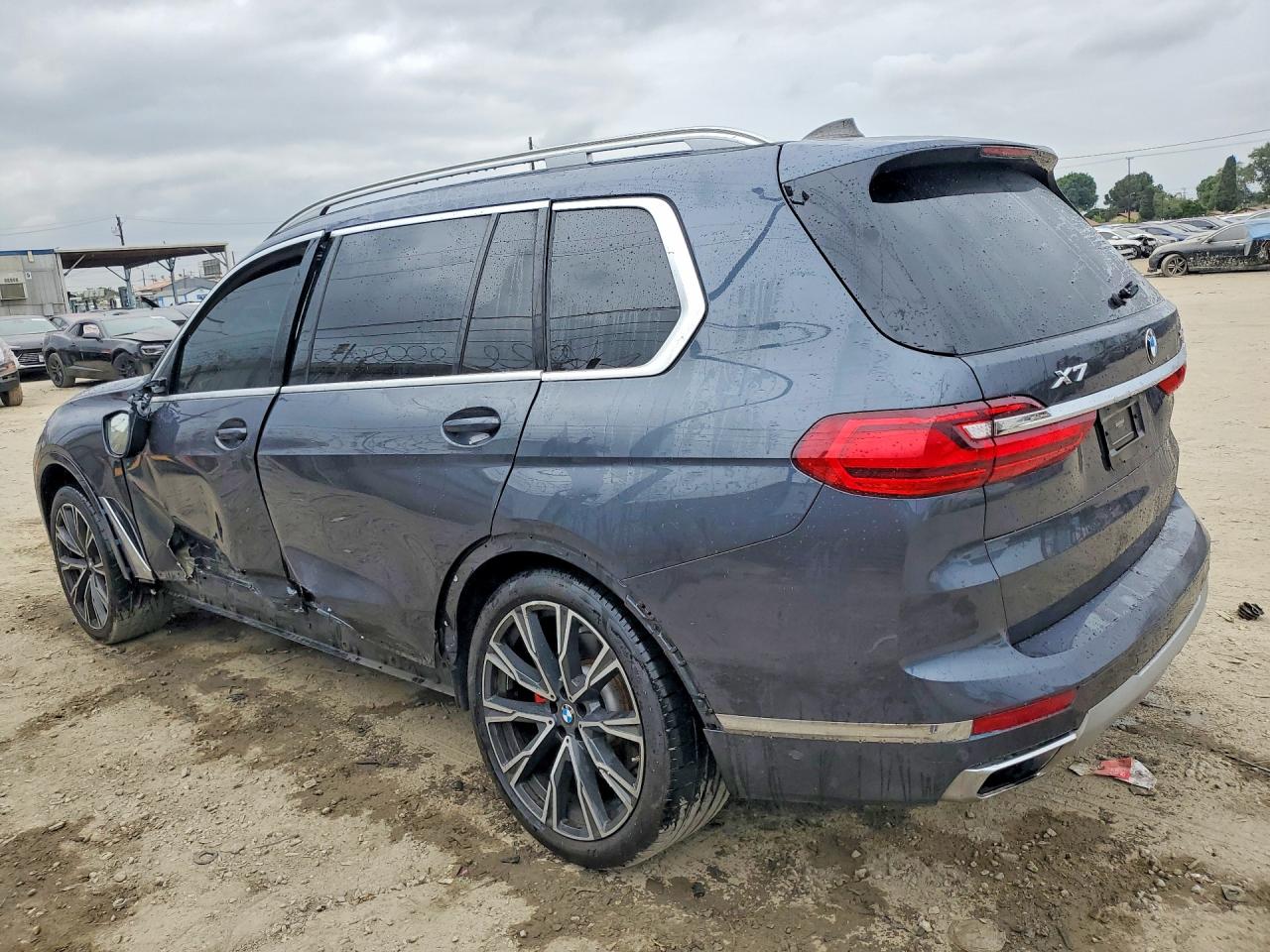 2019 BMW X7 XDRIVE50I photo 2