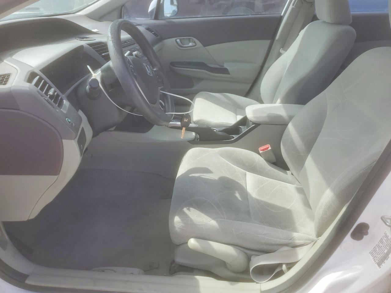 2012 HONDA CIVIC LX photo 7